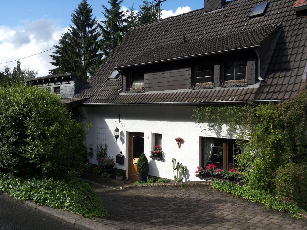 Gästezimmer Am Hüstert Adenau Exterior foto